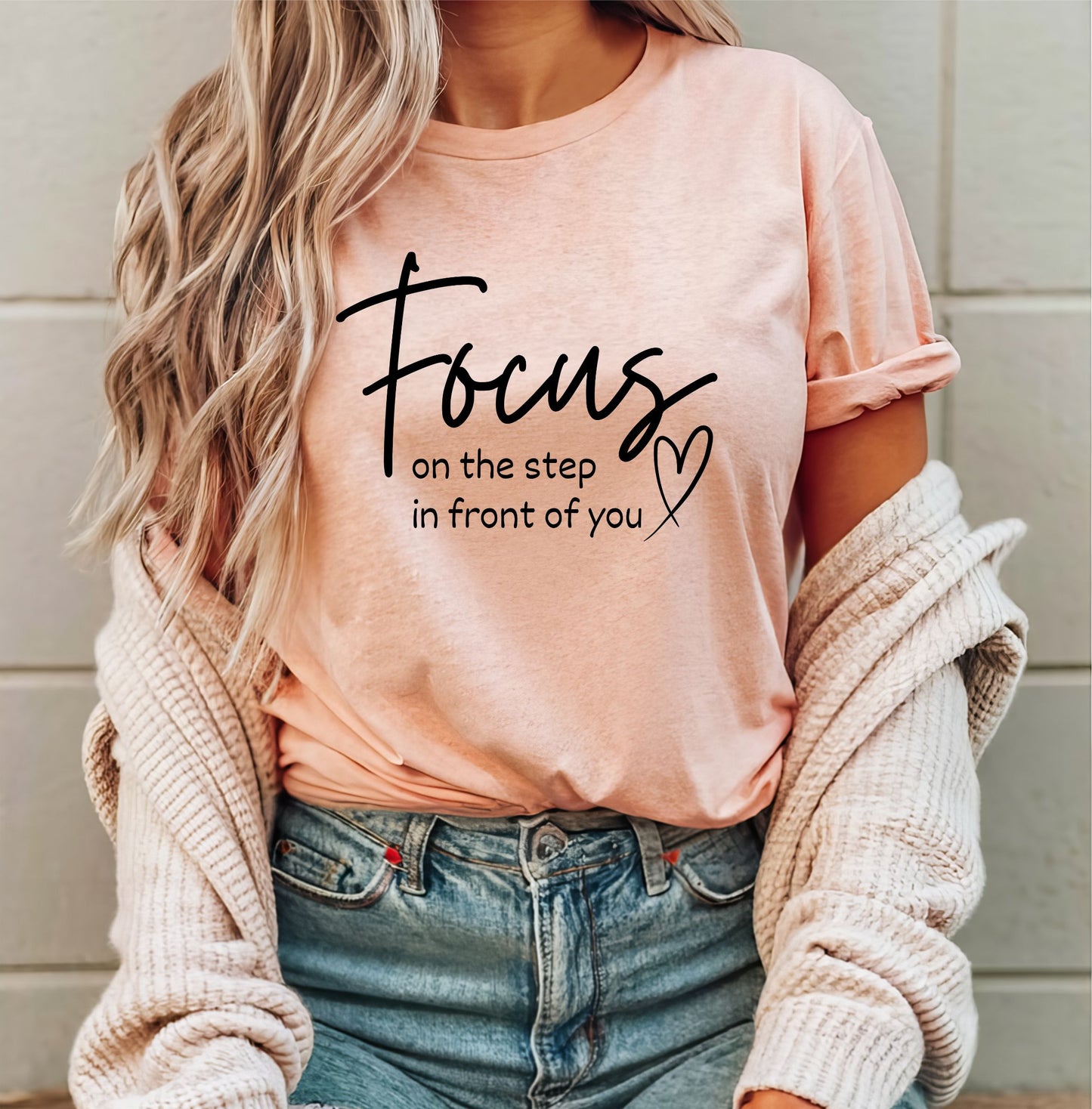 Focus T-Shirt Black Font